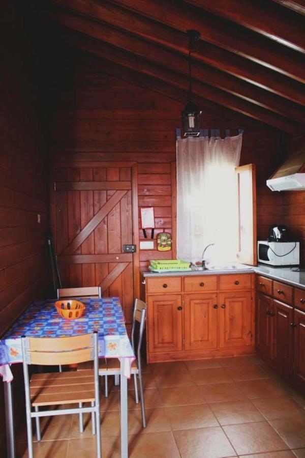 Vila Emigrante Capelas Extérieur photo